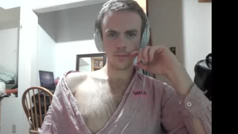 dreamy eyed lover online show from December 23, 4:40 am