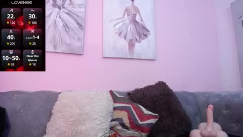 Connie online show from November 18, 8:34 pm