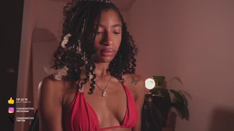 Snapshot of connie_west0 chatting on December 7, 11:18 pm   independent model online show from December 7, 11:18 pm