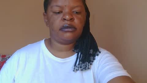 Snapshot of conny685249 chatting on October 14, 5:10 am conny online show from October 14, 5:10 am