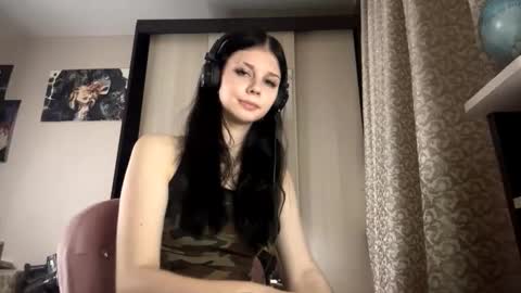 Isabella online show from November 2, 10:21 pm