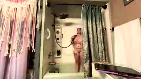 MommyB69 online show from September 9, 4:29 pm
