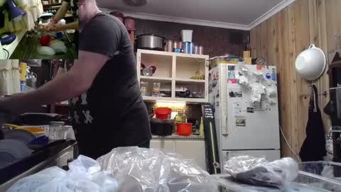 Snapshot of cookieliquor chatting on September 30, 7:02 pm Cookie - I do cooking streams occasionally. Next stream online show from September 30, 7:02 pm