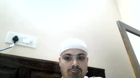 Cool Breeze09 online show from March 24, 10:32 am