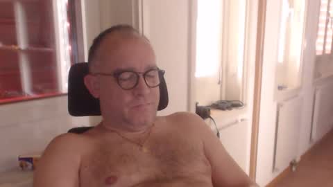 Snapshot of coquin369 chatting on January 4, 9:54 am Coquin369 online show from January 4, 9:54 am
