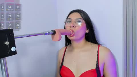 Snapshot of coraline_hot18 chatting on February 19, 4:11 pm coraline hot18 online show from February 19, 4:11 pm