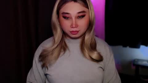 corefinder_xx online show from November 6, 11:02 am