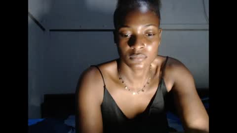 cornxslut online show from April 16, 11:07 pm