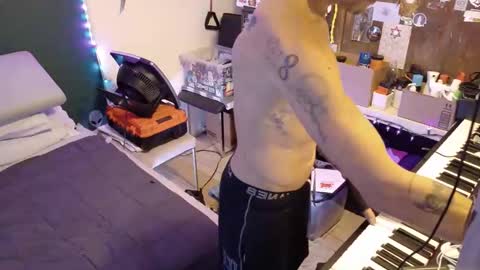 Corey online show from October 27, 7:03 pm