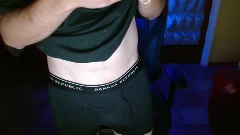 couldbesleeping online show from December 19, 3:35 am