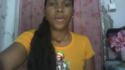 couleur_vanille online show from September 29, 1:15 am