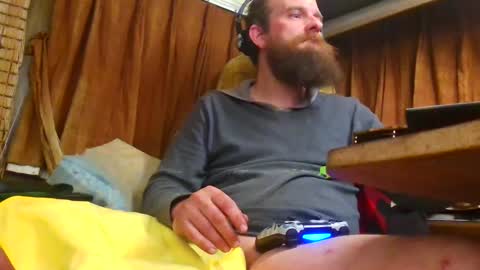 Snapshot of countryfuckers chatting on September 17, 12:19 pm Alaskawildcouple online show from September 17, 12:19 pm