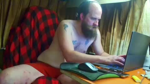 Snapshot of countryfuckers chatting on September 18, 1:48 pm Alaskawildcouple online show from September 18, 1:48 pm