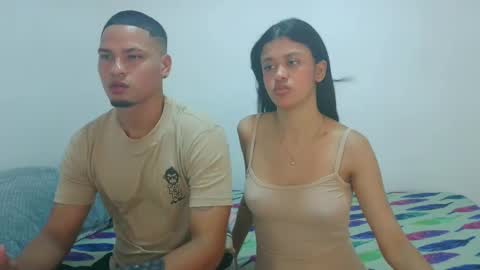 Snapshot of couple777sexy chatting on October 9, 8:58 pm Andri online show from October 9, 8:58 pm