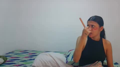 Snapshot of couple777sexy chatting on September 29, 2:10 am Andri online show from September 29, 2:10 am