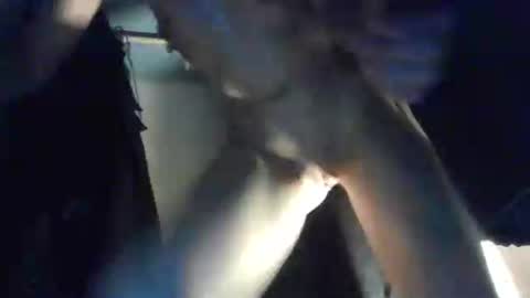 couple909090 online show from March 21, 4:40 am