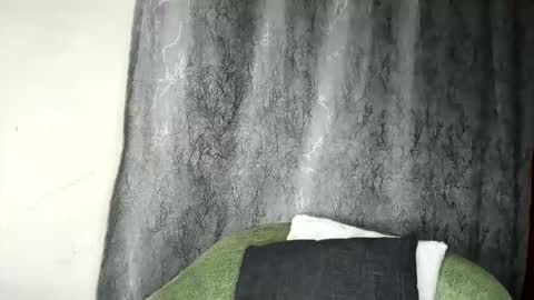 Taliee online show from May 12, 2:09 am