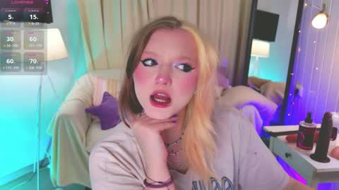 Sonya online show from April 1, 9:56 pm