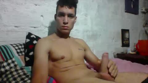 Snapshot of crazy_sex1995 chatting on October 12, 12:25 am crazy_sex1995 online show from October 12, 12:25 am