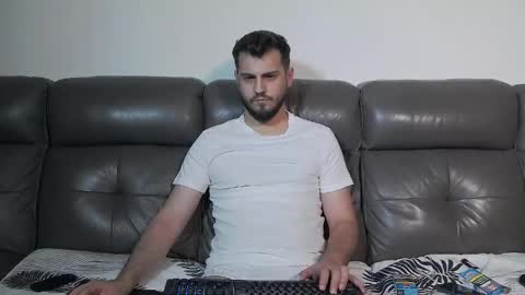 Crazy online show from May 30, 9:02 pm