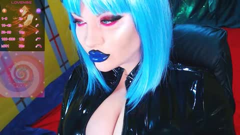 Roxy online show from December 3, 2:51 pm