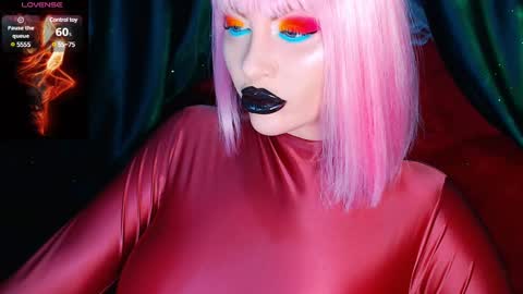 Snapshot of crazypinkyball chatting on March 6, 1:57 pm Roxy online show from March 6, 1:57 pm