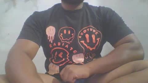 crazzy_booy online show from March 25, 2:51 am