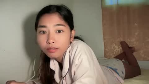 Snapshot of creamy_sexy chatting on September 17, 5:11 am mika online show from September 17, 5:11 am