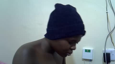 Snapshot of creamyypussyy chatting on October 2, 11:20 am creamyypussyy online show from October 2, 11:20 am