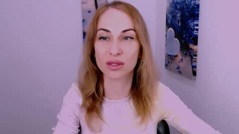 Snapshot of create_your_own_sun chatting on September 20, 1:25 pm Lera online show from September 20, 1:25 pm