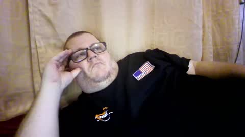 The hopeless romantic online show from March 9, 4:06 am