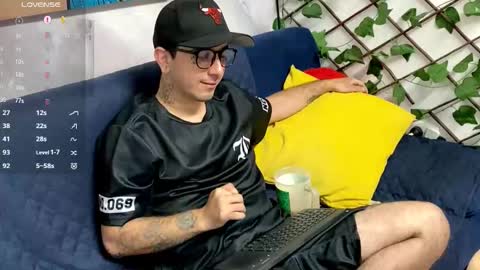 crees_master online show from February 28, 2:32 pm