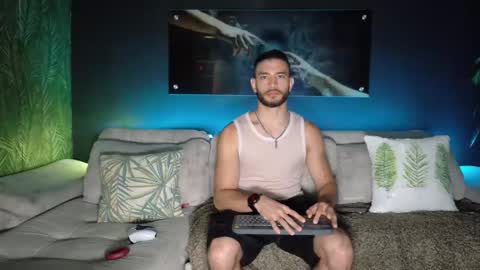 CRHISTIAN online show from February 15, 5:32 am