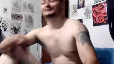 crilin1990 online show from November 3, 10:00 pm