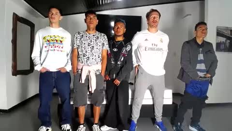 crismens online show from October 2, 11:53 am