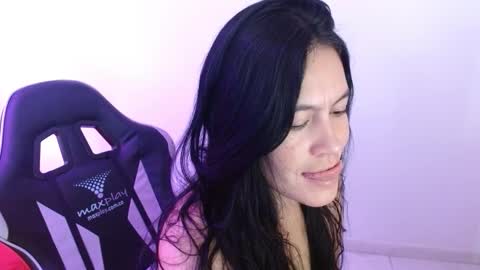 cristal1609 online show from March 18, 2:12 pm