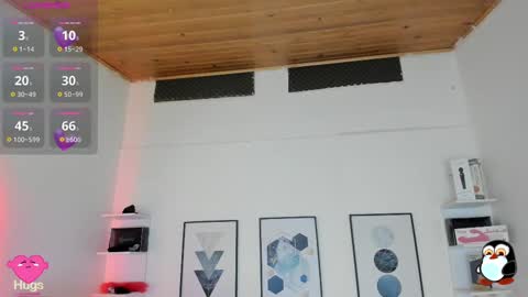 Snapshot of cristal__hot_1 chatting on March 2, 6:05 am Cristal online show from March 2, 6:05 am