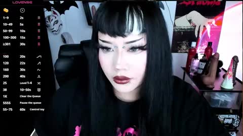 Snapshot of cristal_kosh chatting on September 9, 3:01 pm Cris online show from September 9, 3:01 pm