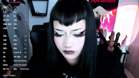 Cris online show from October 30, 9:59 pm