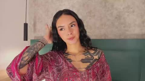 Snapshot of cristal_roberts_ chatting on September 19, 1:15 pm Cristal online show from September 19, 1:15 pm