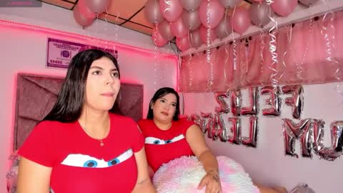 cristal_smith20 online show from February 14, 1:25 pm