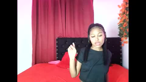 Snapshot of cristalsexi_69 chatting on October 18, 3:54 am cristalsexi_69 online show from October 18, 3:54 am