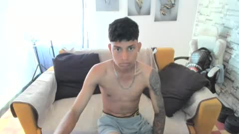 cristian dosantos online show from July 29, 2:06 pm