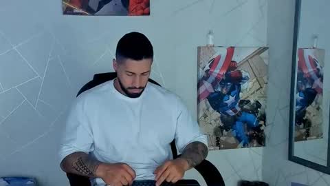 Snapshot of cristian_walker chatting on March 8, 1:03 pm cristian walker online show from March 8, 1:03 pm