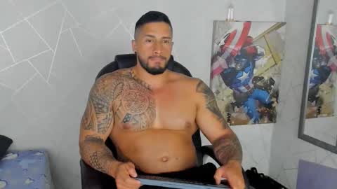 Snapshot of cristian_walker chatting on March 5, 9:37 pm cristian walker online show from March 5, 9:37 pm