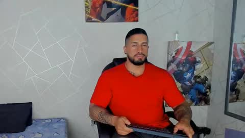 Snapshot of cristian_walker chatting on March 6, 11:42 pm cristian walker online show from March 6, 11:42 pm