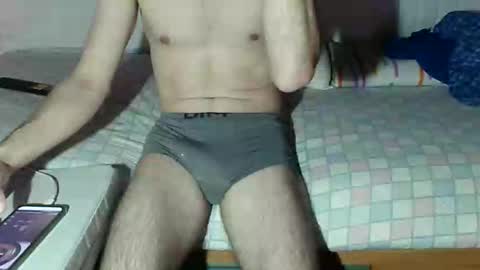 cristianrr184034 online show from December 16, 7:09 pm