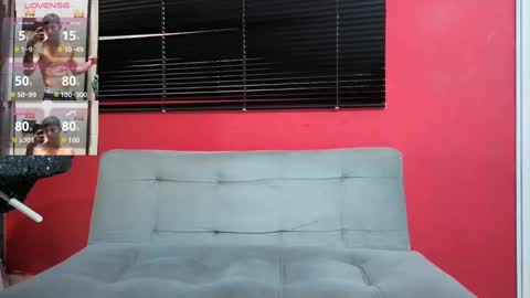 cristopher23  online show from September 10, 9:49 pm