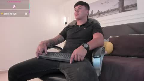 Cristopher online show from May 7, 2:13 pm