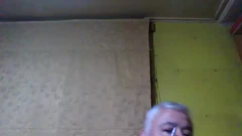 crmperez online show from January 10, 2:50 am